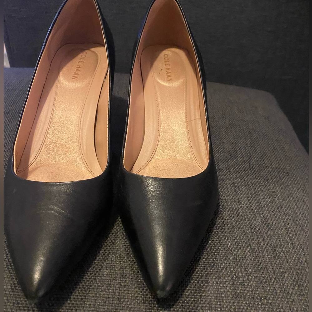 Women’s Cole Haan Slip On Leather Kitten Heels Size 7.5B